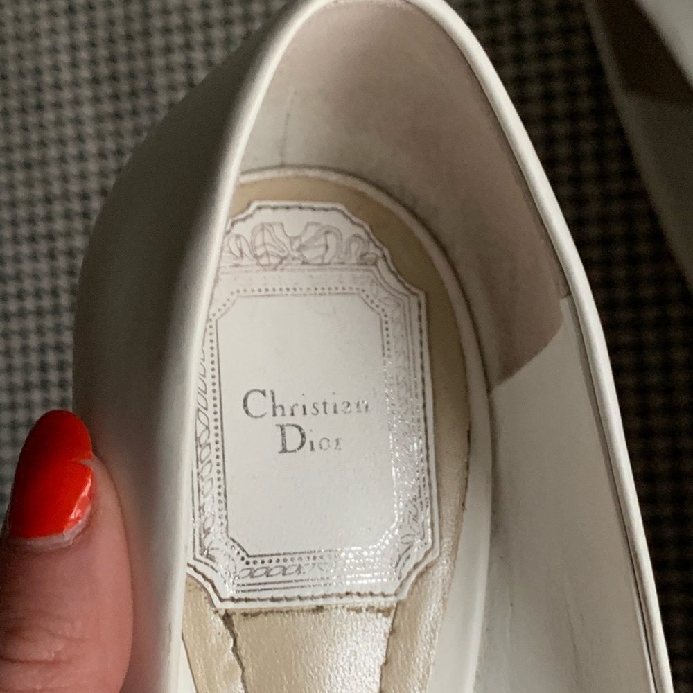 Dior designer white pointed toe heels - Picture 4 of 5
